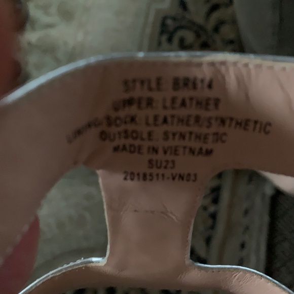 J Crew silver flat sandals with jewel feature - Picture 3 of 6